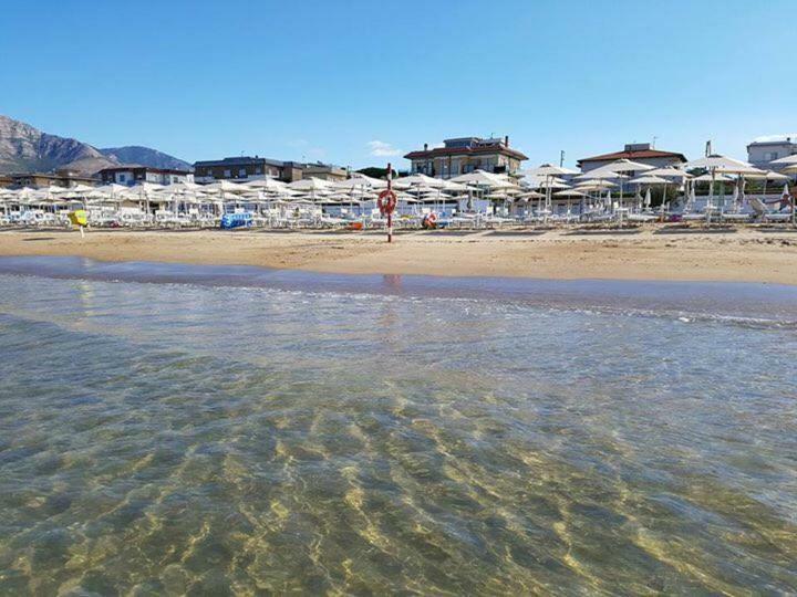 Bed&Beach Scauri  Kültér fotó
